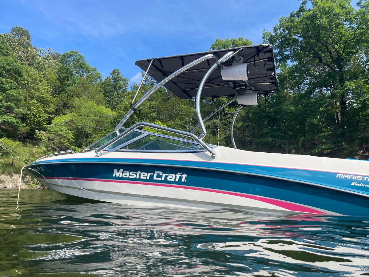 Mastercraft Maristar 225 VRS