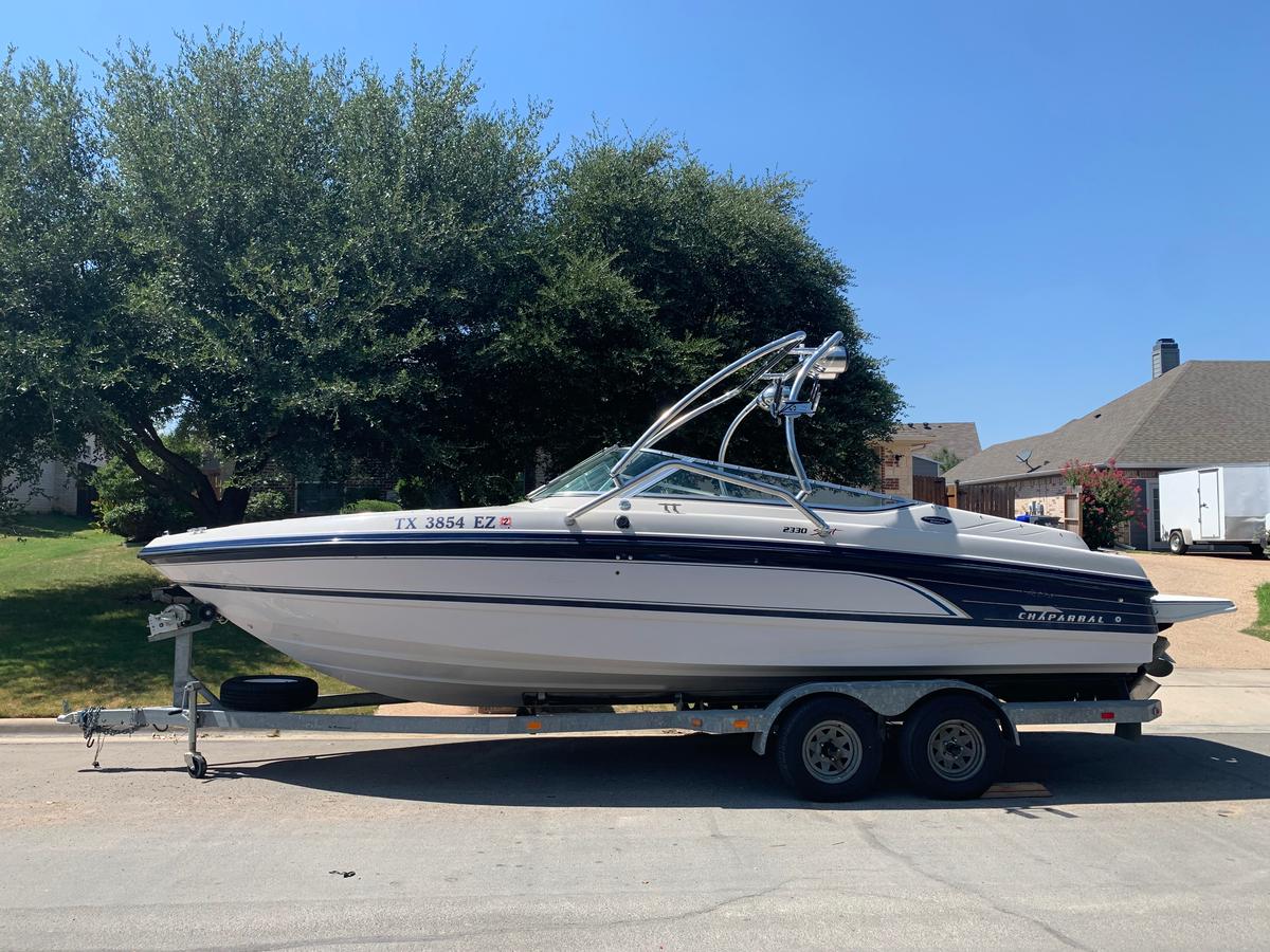 Chaparral 2330 SS