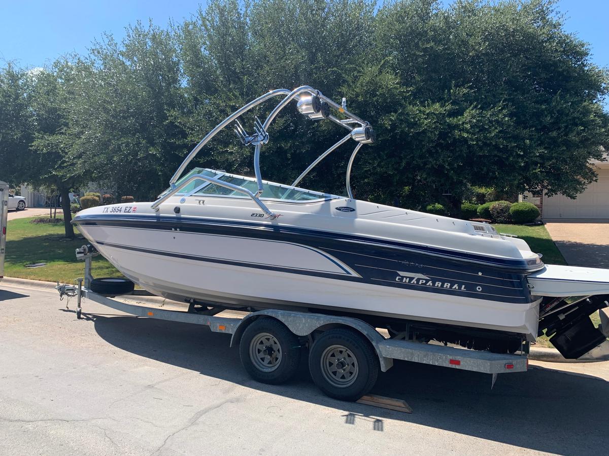 Chaparral 2330 SS