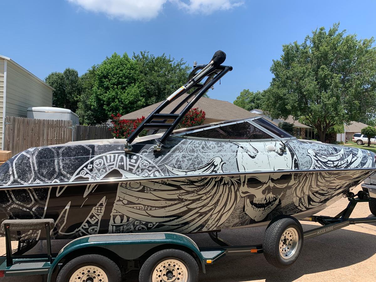 Four Winns Horizon 200
