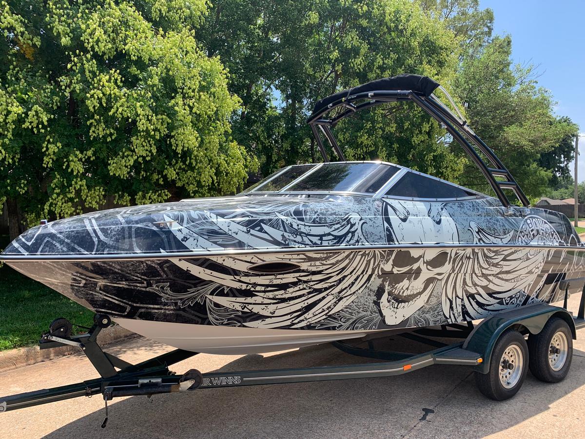 Four Winns Horizon 200