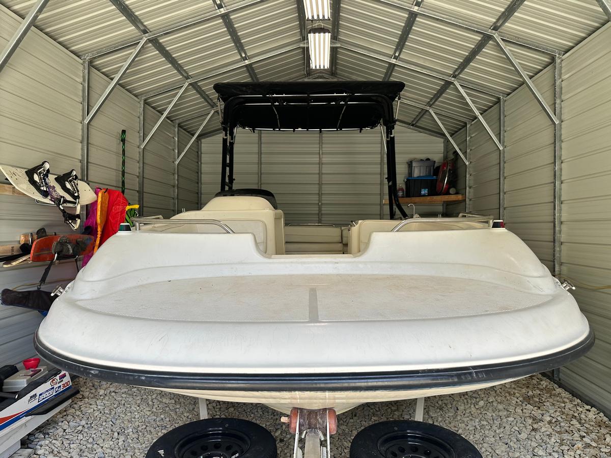 Bayliner 2159 Rendezvous