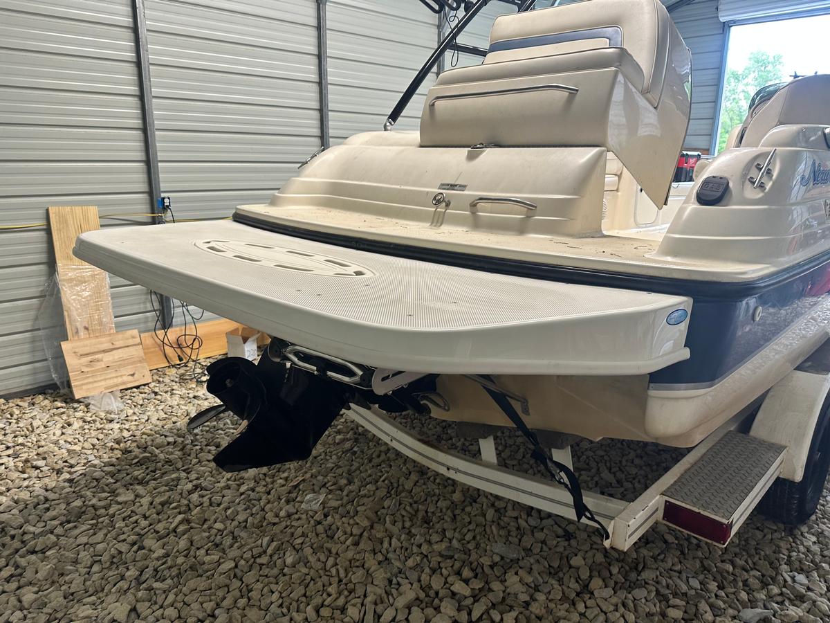 Bayliner 2159 Rendezvous