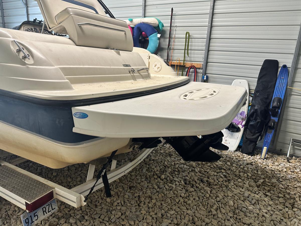 Bayliner 2159 Rendezvous