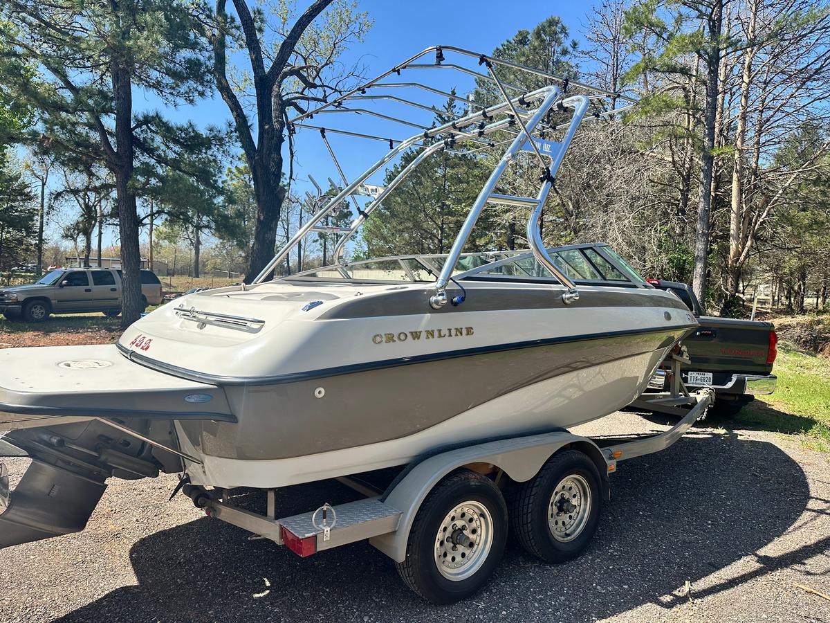 Crownline 192 BR
