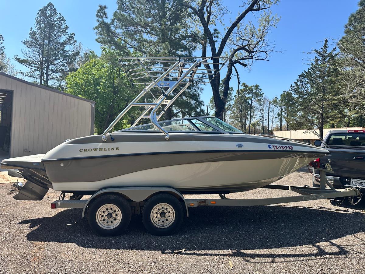 Crownline 192 BR