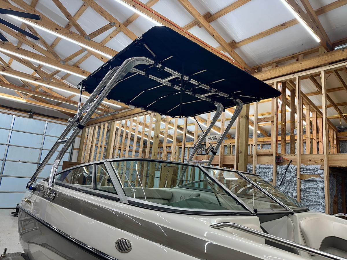 Crownline 192 BR