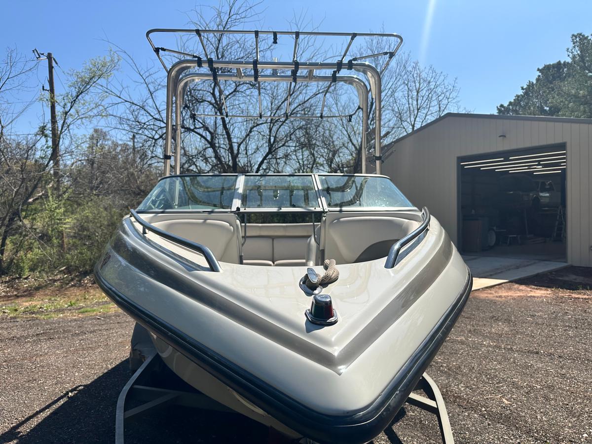 Crownline 192 BR