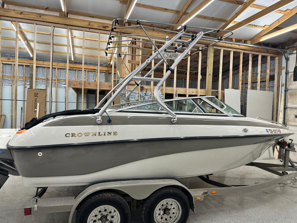 Crownline 192 BR