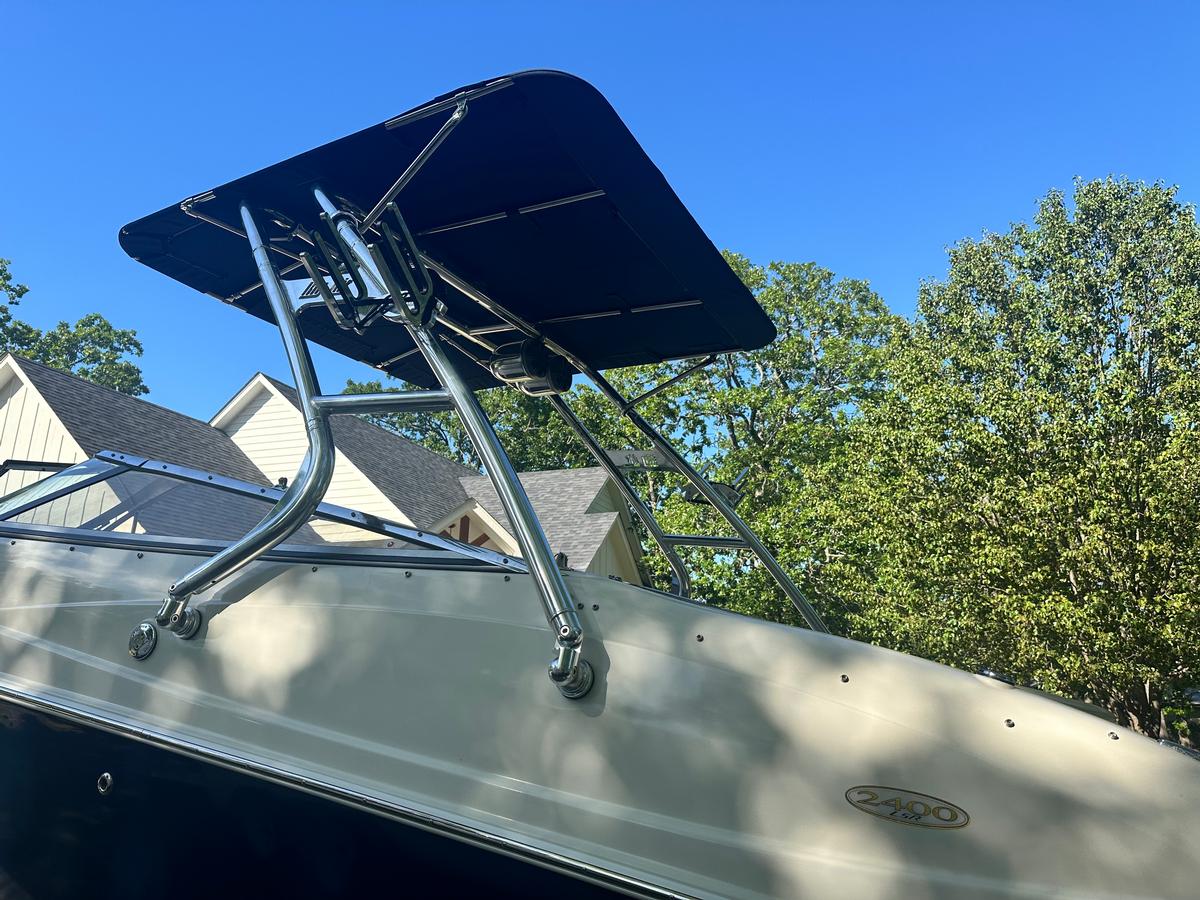 Regal 2400 LSR