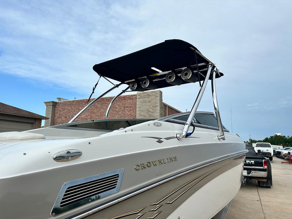 Crownline 270