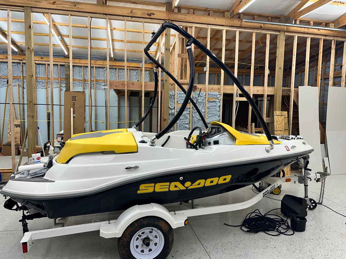 SeaDoo Sportster 215
