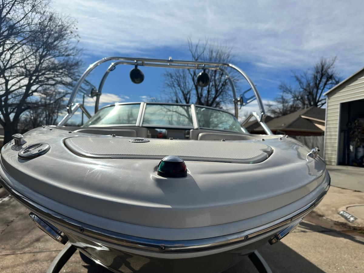 Sea Ray 220 Select