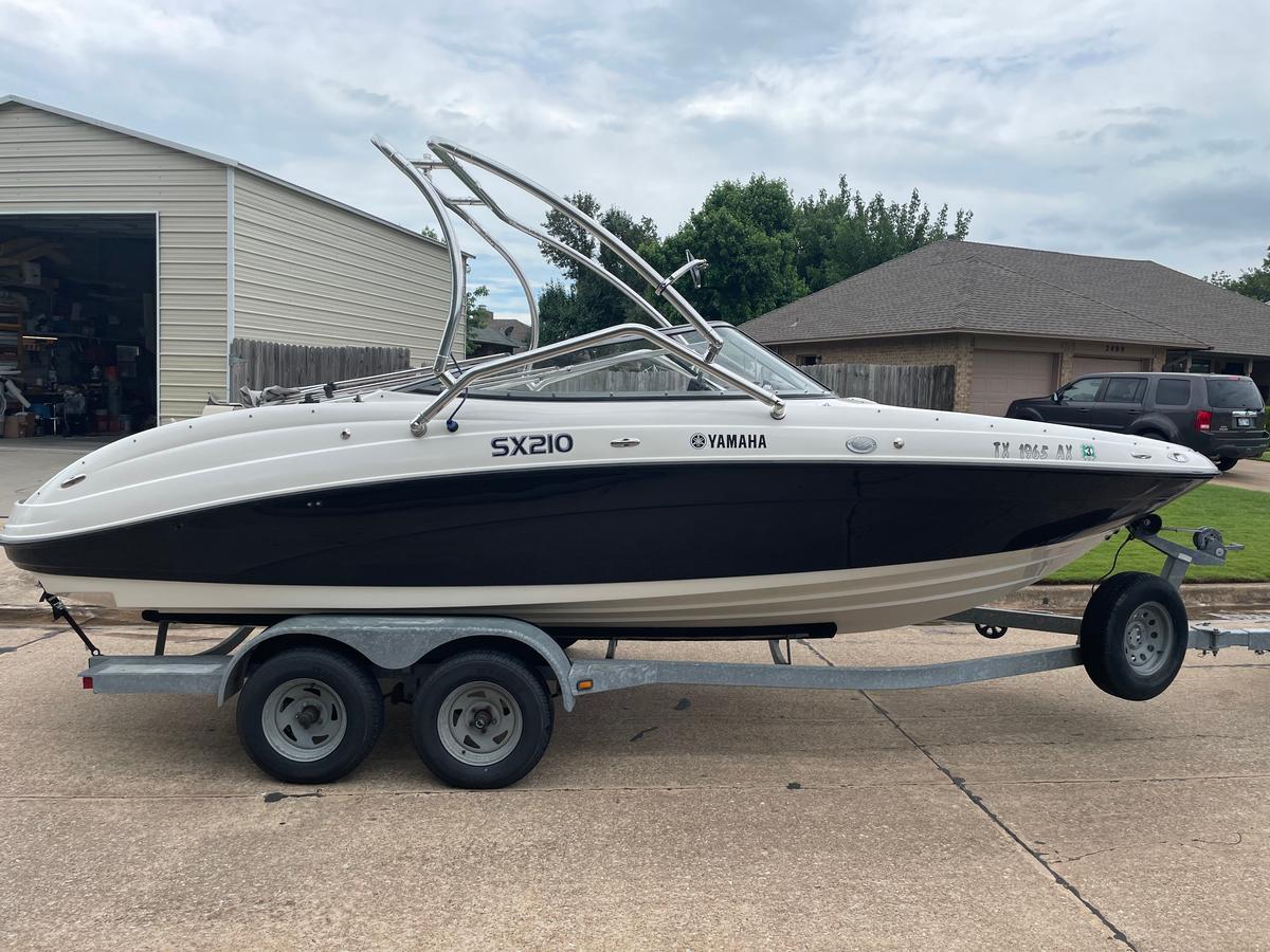 Yamaha SX 210