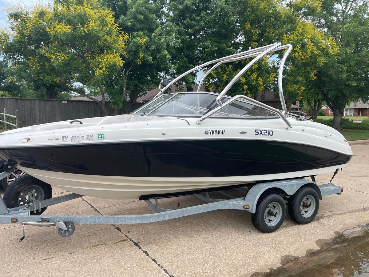 Yamaha SX 210