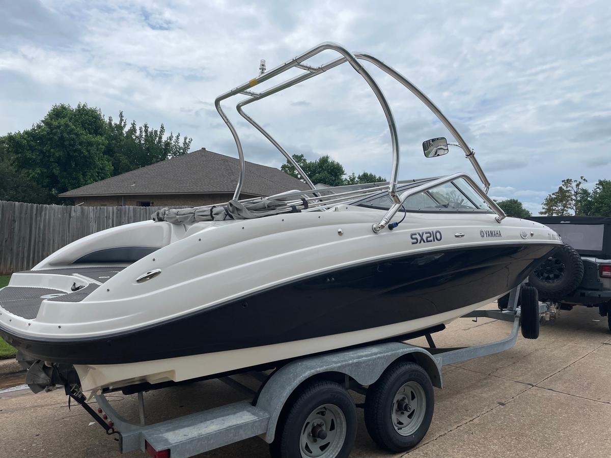 Yamaha SX 210