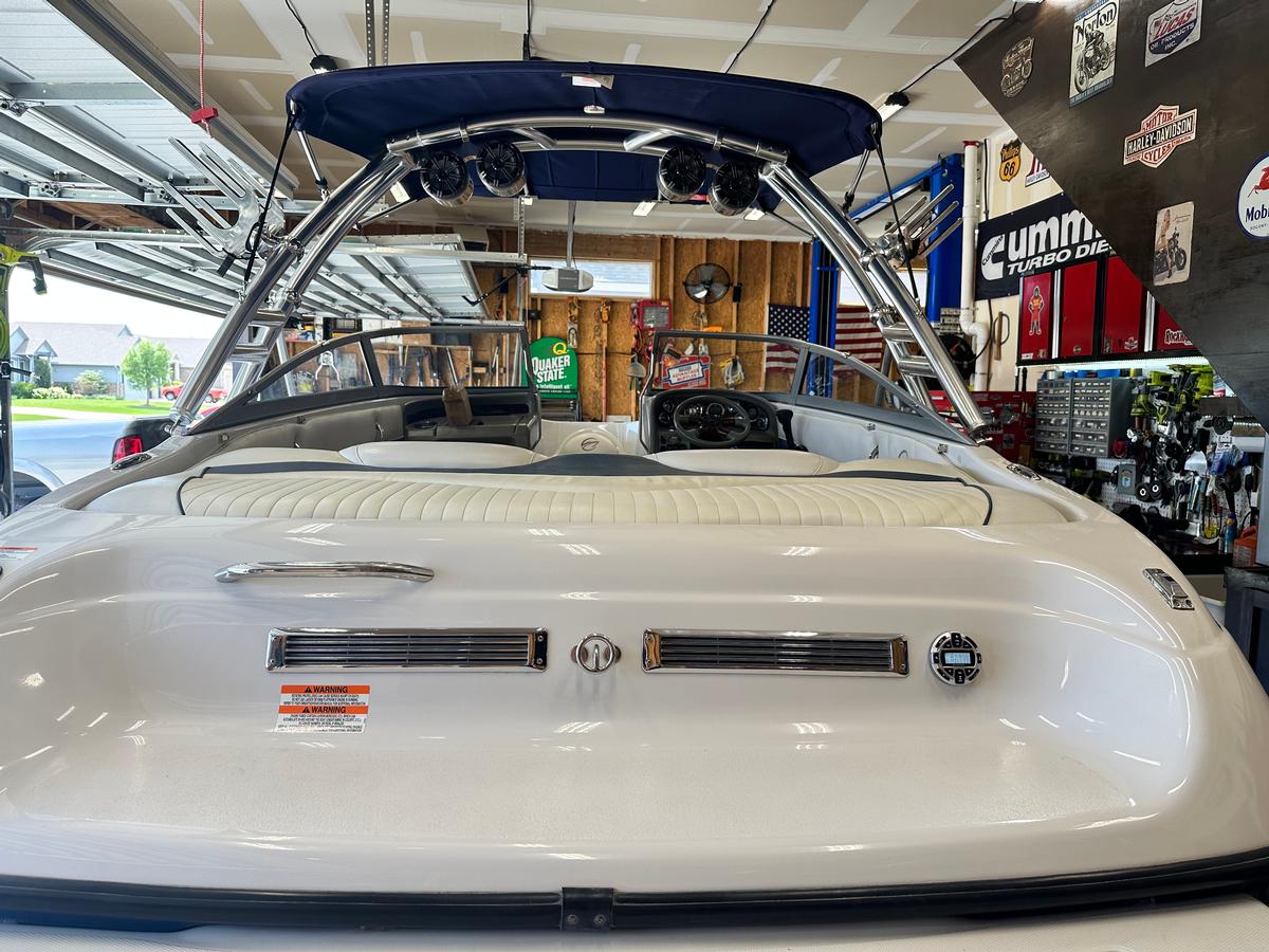 Crownline 180 BR