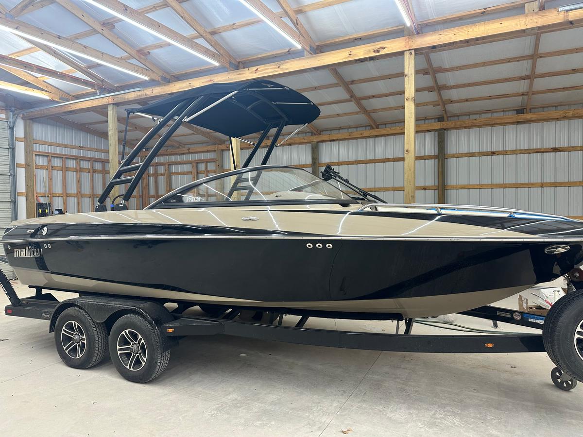 Malibu Wakesetter LSV 23