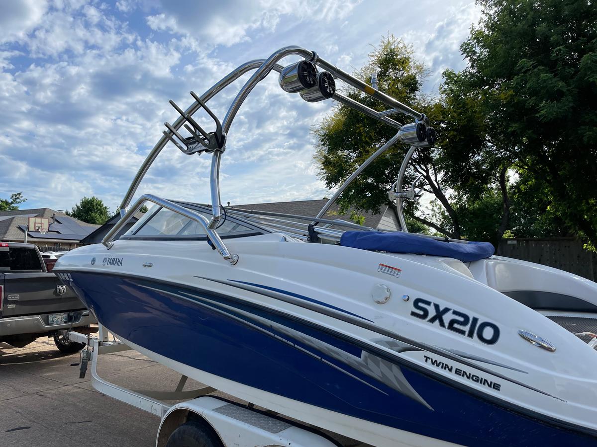 Yamaha SX 210