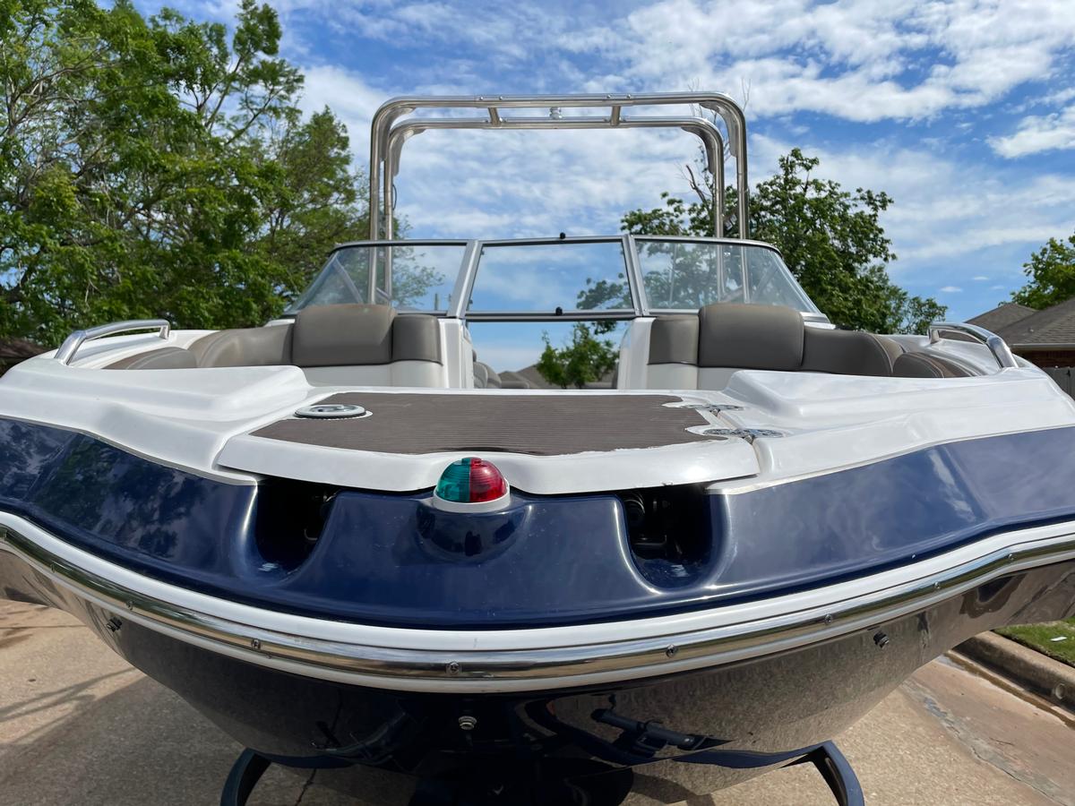 Yamaha 242 Limited