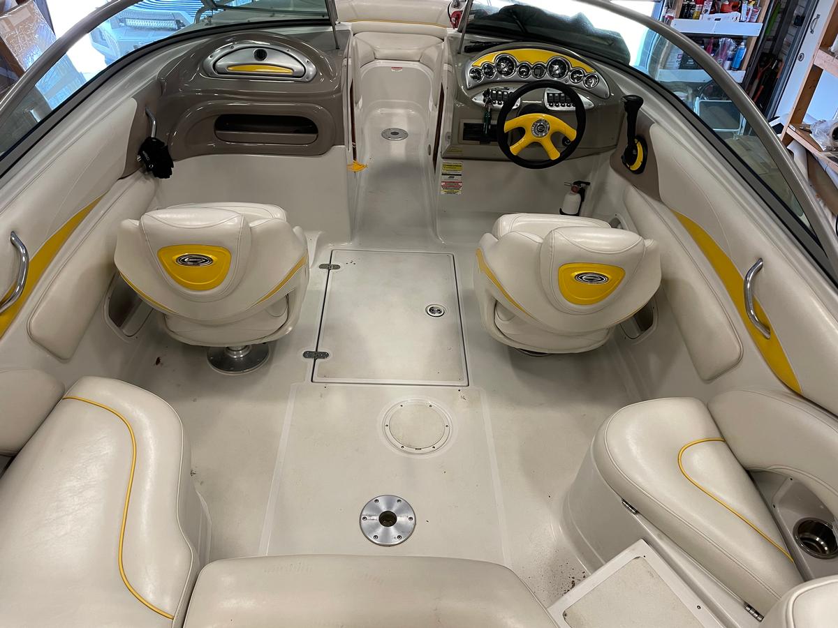 Crownline 215 SS