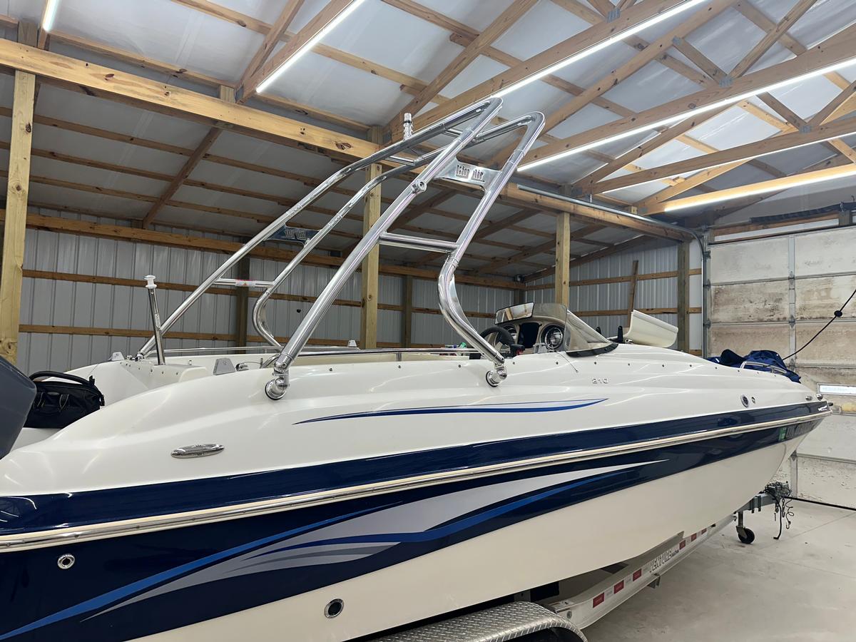 NauticStar 210 SC